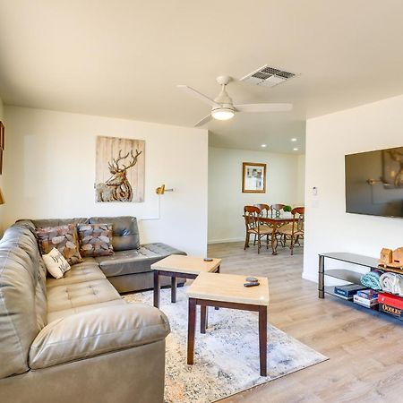 Kingman Vacation Rental With Yard And Fire Pit Kültér fotó