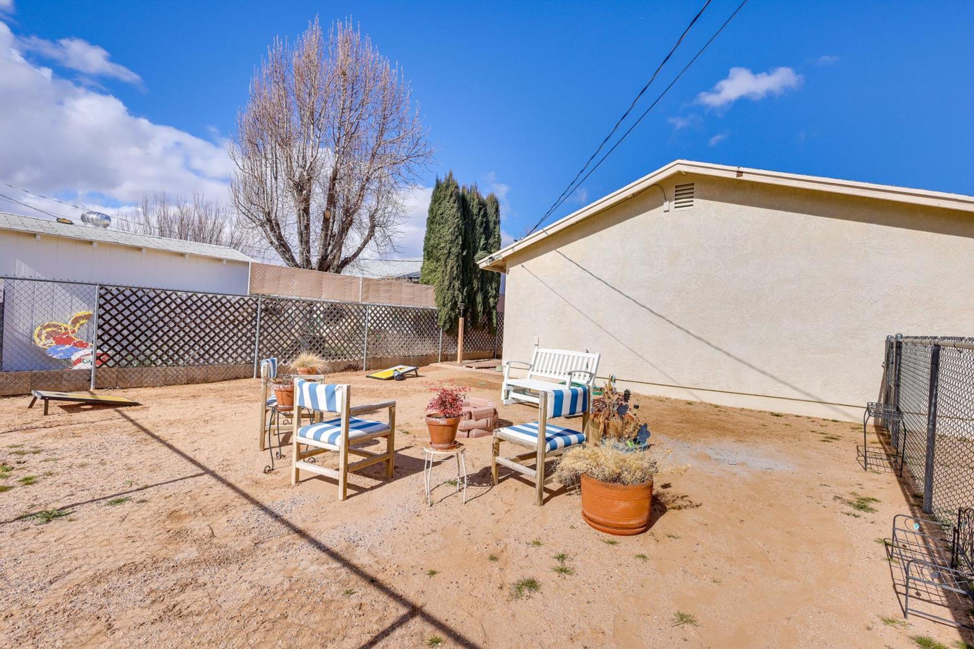 Kingman Vacation Rental With Yard And Fire Pit Kültér fotó